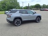 New 2026 Chevrolet Equinox LT w/ Convenience Package II image 3