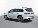 Used 2025 Toyota Sequoia Capstone image 4