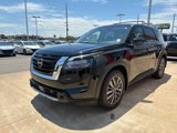 New 2025 Nissan Pathfinder SL w/ SL Premium Package image 4