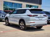 New 2025 Mitsubishi Outlander SE image 3
