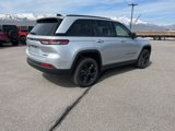 New 2025 Jeep Grand Cherokee Limited image 3