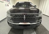 Used 2025 Lincoln Navigator L Reserve image 3