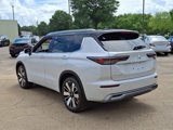 New 2025 Mitsubishi Outlander SEL image 3