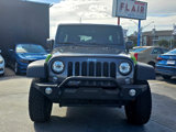Used 2018 Jeep Wrangler Unlimited Rubicon w/ Connectivity Group image 2