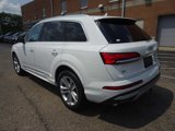 Certified 2025 Audi Q7 3.0T Premium w/ Convenience Package image 3