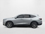 Used 2025 Acura MDX SH-AWD w/ Technology Package image 5