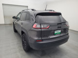 Used 2023 Jeep Cherokee Altitude Lux image 5