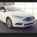 Used 2017 Ford Fusion SE w/ Fusion SE Technology Package image 4