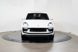 Certified 2025 Porsche Macan image 2