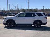 New 2025 Honda Pilot EX-L image 5
