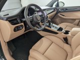 Used 2026 Porsche Macan image 4