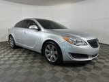 Used 2017 Buick Regal Premium image 2