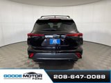 Used 2021 Toyota Highlander Limited image 6