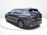New 2025 Mitsubishi Outlander SE image 6