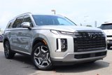 Used 2024 Hyundai Palisade Limited image 3