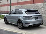 Certified 2022 Porsche Cayenne GTS image 3