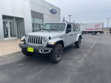 Used 2023 Jeep Gladiator Overland image 4