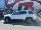 Used 2023 GMC Acadia SLT image 3