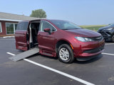 Used 2022 Chrysler Voyager LX image 2