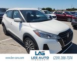 Used 2021 Nissan Kicks SV image 2