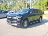 Used 2023 Chevrolet Suburban LT image 3