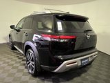 New 2025 Nissan Pathfinder Platinum w/ Black Appearance Package image 6