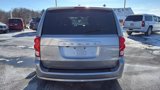 Used 2019 Dodge Grand Caravan SXT image 3