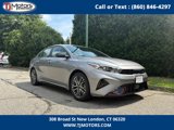 Used 2023 Kia Forte GT-Line w/ GT-Line Premium Package image 2