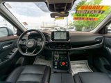 Used 2023 Nissan Rogue SL w/ SL Premium Package image 2