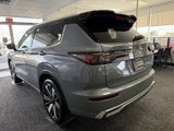 New 2025 Mitsubishi Outlander SEL image 5