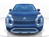 New 2025 Mitsubishi Outlander SE image 2