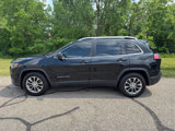 Used 2019 Jeep Cherokee Latitude Plus w/ Comfort/Convenience Group image 5