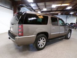 Used 2011 GMC Yukon XL Denali image 5