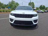 Certified 2024 Jeep Grand Cherokee Altitude image 2