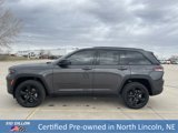 Used 2023 Jeep Grand Cherokee Altitude image 2