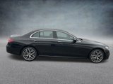 Used 2022 Mercedes-Benz E 350 4MATIC Sedan image 3