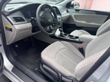 Used 2017 Hyundai Sonata SE image 5
