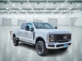 New 2025 Ford F250 4x4 Crew Cab Super Duty image 4