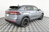 New 2025 Volkswagen Atlas Cross Sport SEL R-Line image 4