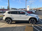 New 2025 Volkswagen Taos SE image 6