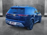 New 2025 Nissan Pathfinder SL w/ SL Premium Package image 2