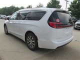 New 2024 Chrysler Pacifica Pinnacle image 4