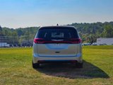 New 2026 Chrysler Pacifica Select image 5