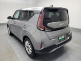 Used 2023 Kia Soul LX w/ LX Technology Package image 5