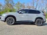 New 2025 Nissan Rogue Platinum image 5