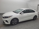 Used 2023 Kia Forte LXS image 2
