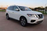 Used 2019 Nissan Pathfinder SV image 2
