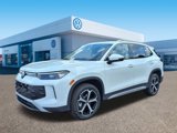 New 2025 Volkswagen Tiguan SE image 3