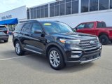 Used 2023 Ford Explorer XLT w/ Equipment Group 202A image 3