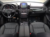 Used 2019 Mercedes-Benz GLE 400 4MATIC w/ Premium 2 Package image 4
